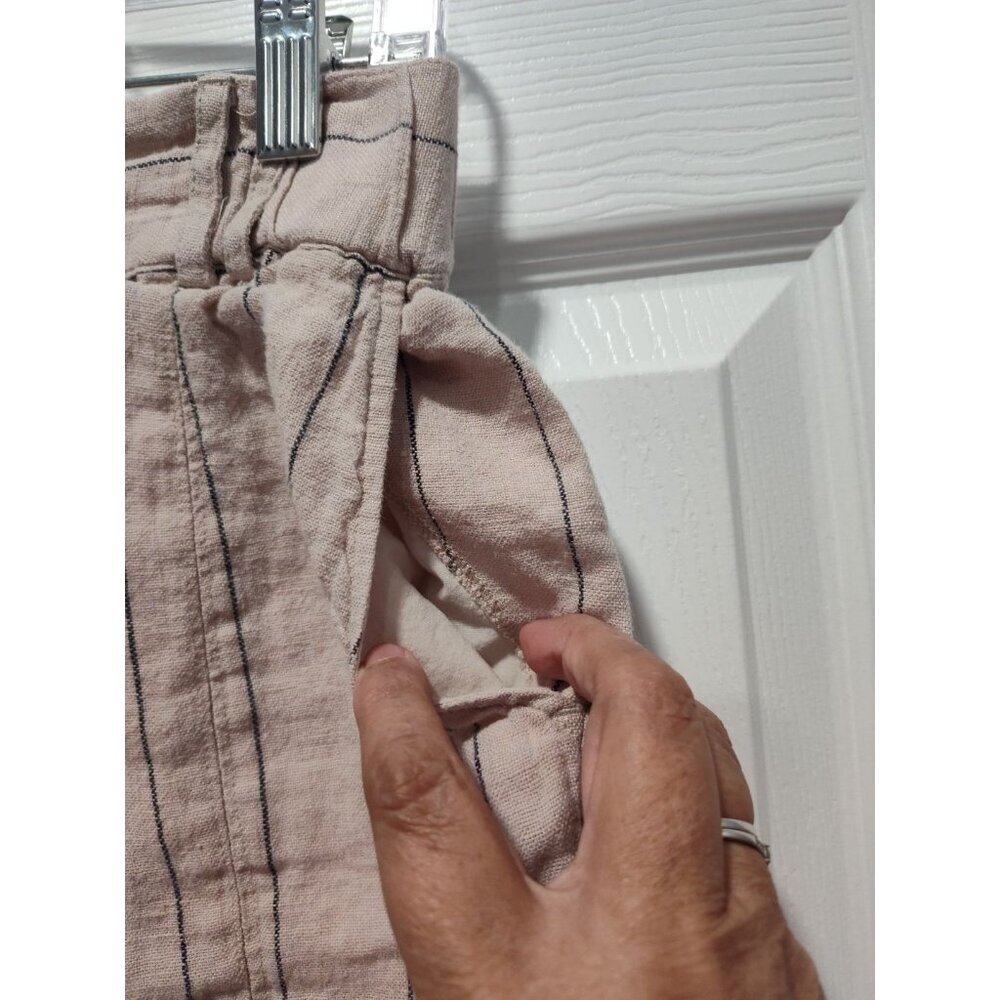Soft Surroundings Tan Khaki Montecito 100% Linen Shorts Size‎ Small Blue Stripe - Picture 5 of 9